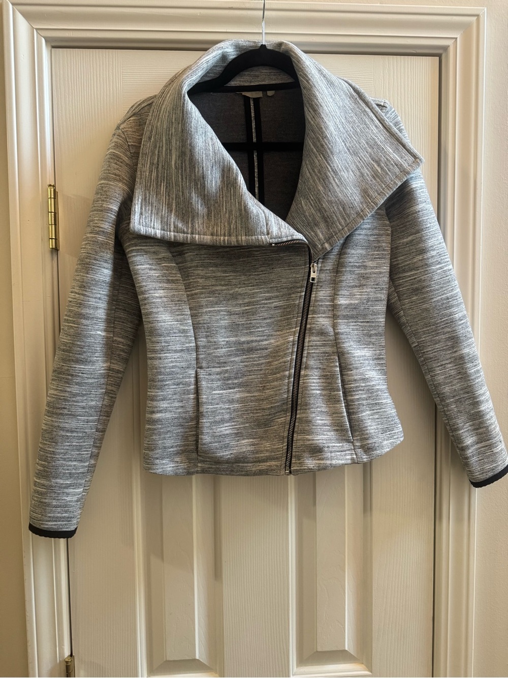 Athleta City Limits Moto Asymmetrical Zip Jacket Size Small